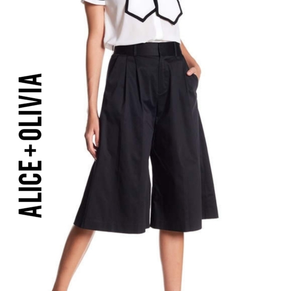 Alice + Olivia Pants - NWT alice + olivia Dustin Flared Culotte Pants 0